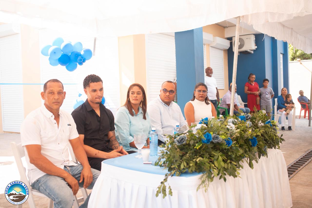 Foto de inauguración Agua Sabana Yegua